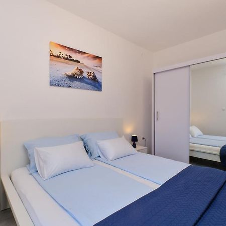 Apartmani Raic Mali Lošinj Exterior foto